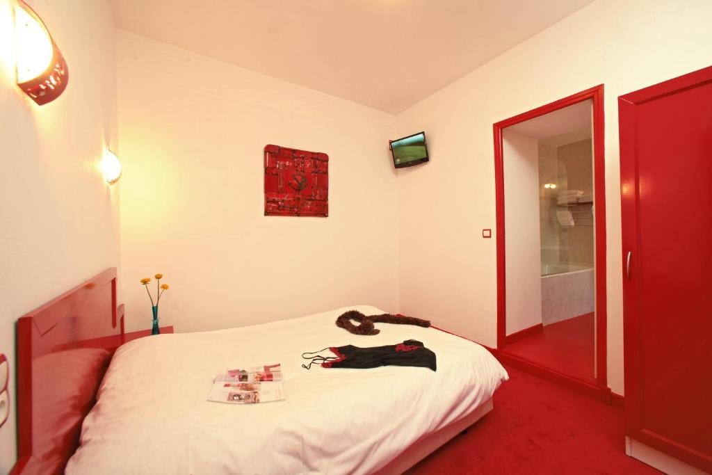 Hotel Le Coin Des Halles Cahors Zimmer foto